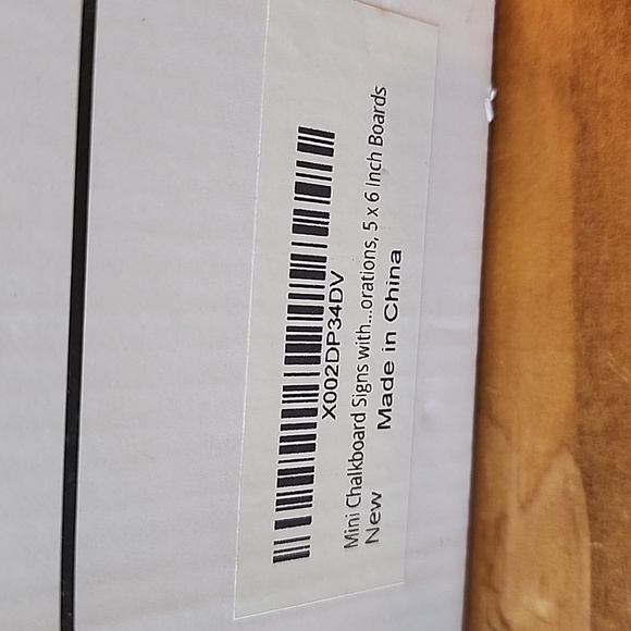 6-5 X 6 Inch Mini Tabletop Chalkboard Signs with Vintage Style Wood Base Stands - Picture 3 of 4